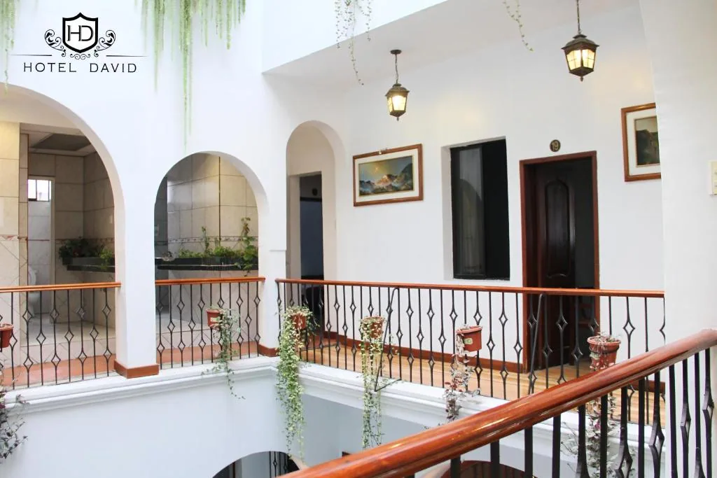Hotel David — La Alameda, Quito